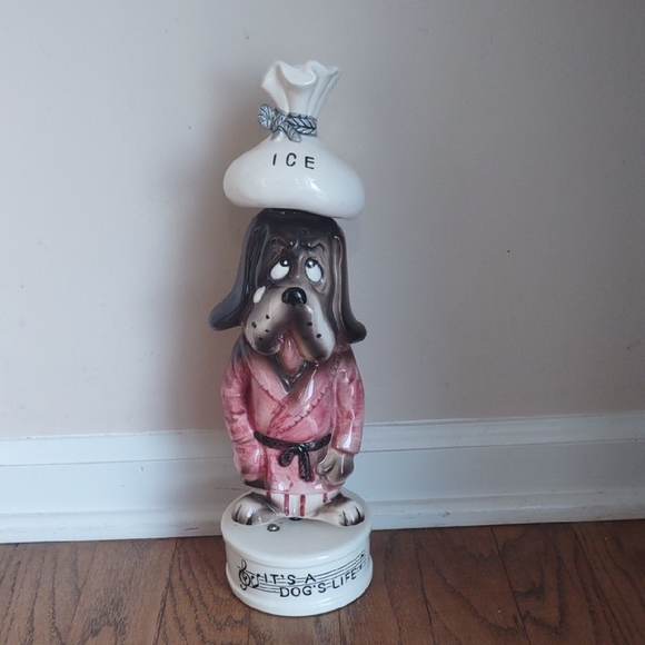 Vintage  Musical Decanter " How Dry Am I " Sad Hound Dog Ice Pack - Picture 1 of 9